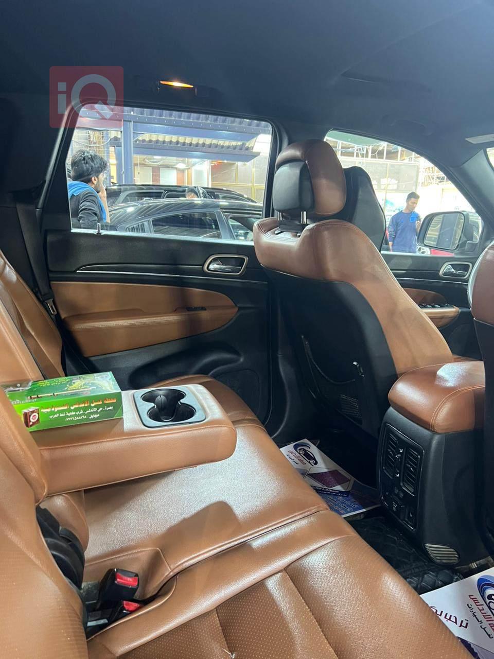 جيب جراند شيروكي